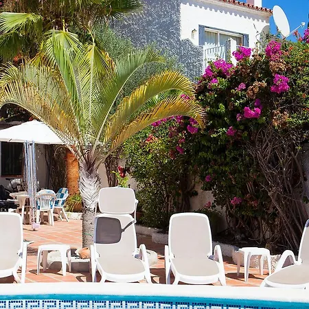 Apartamento Chimenea Apartment *