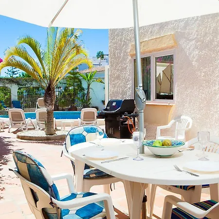 Apartamento Chimenea Apartment *
